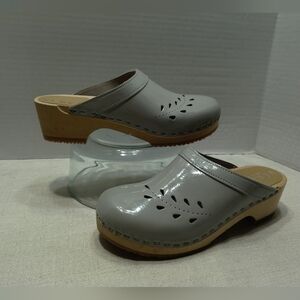 VERKA wooden clogs # 7.5US